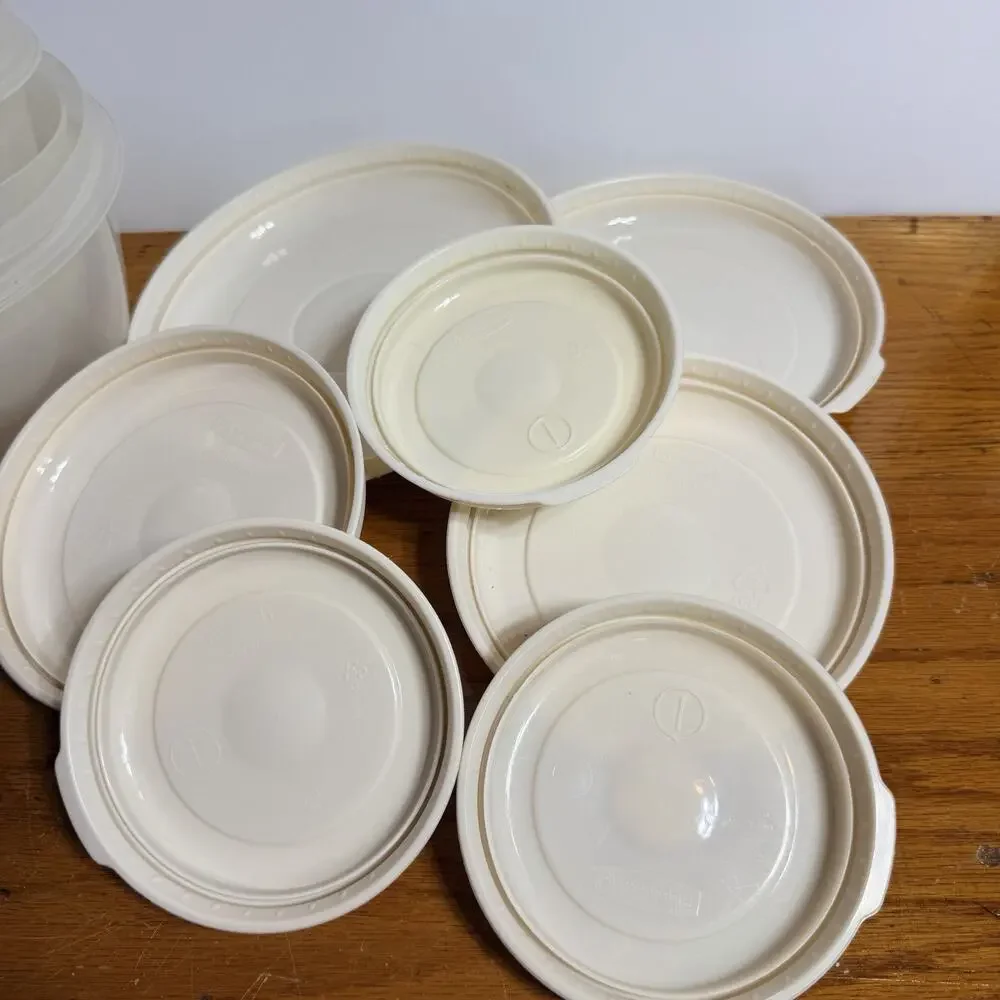 Rubbermaid set vtg
